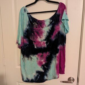 Torrid Top Women Size 2 Tie Dye Off-Shoulder Super Soft Stretch Short Sleeve
